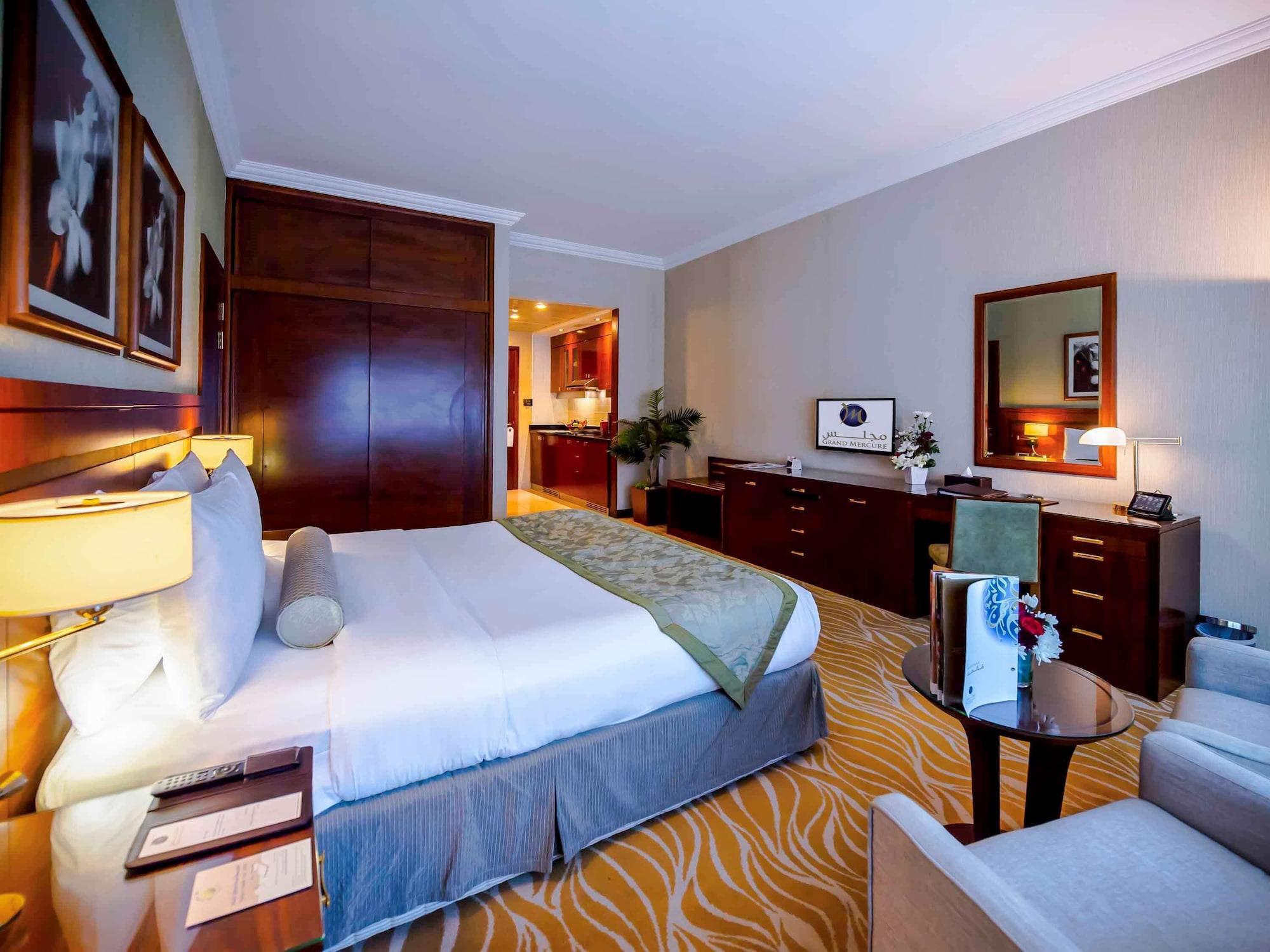 Grand Mercure Majlis Residences Abu Dhabi
