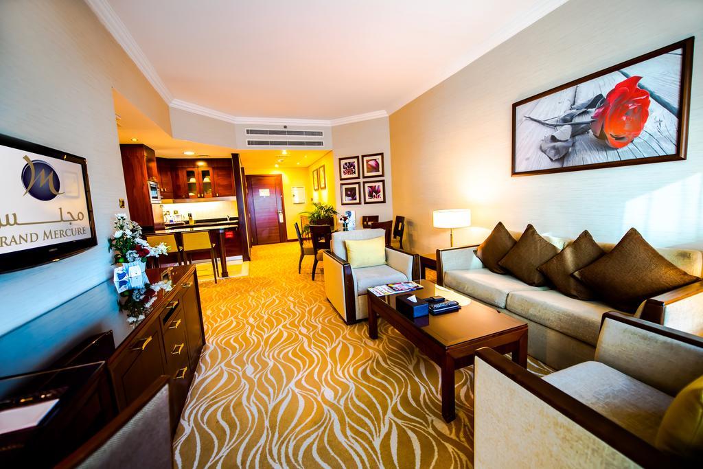 Grand Mercure Majlis Residences 5*
